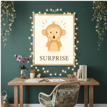 Charger l'image dans la galerie, Affiche Émotion Enfant – Surprise | Petit Singe Expressif & Curieux | Kit Digital Montessori