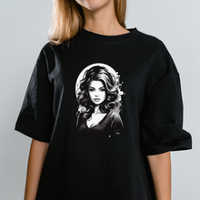Charger l&#39;image dans la galerie, T-shirt Femme Art graphique noir et blanc n°1
