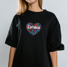 Charger l&#39;image dans la galerie, transfert thermocollant Corsica coeur fleur pour tee shirt noir femme
